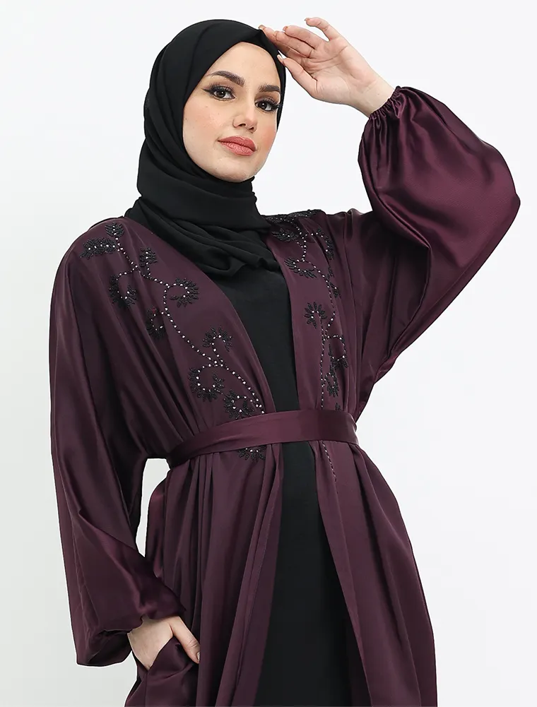 Abayas To Wear This Ramadan 2025 Online