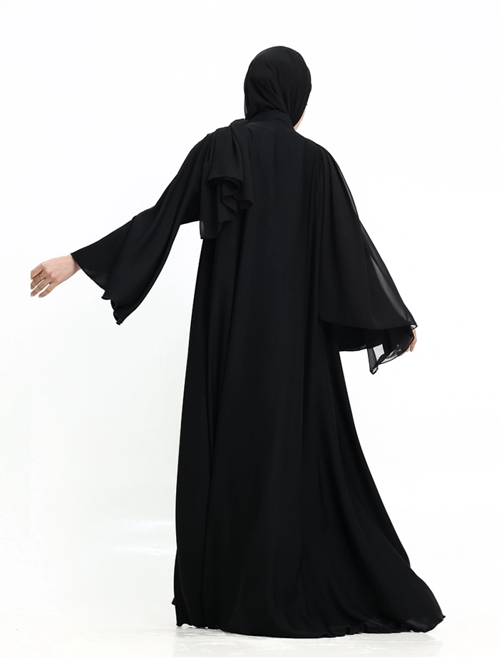 Black Pearl  Makeba  Abaya