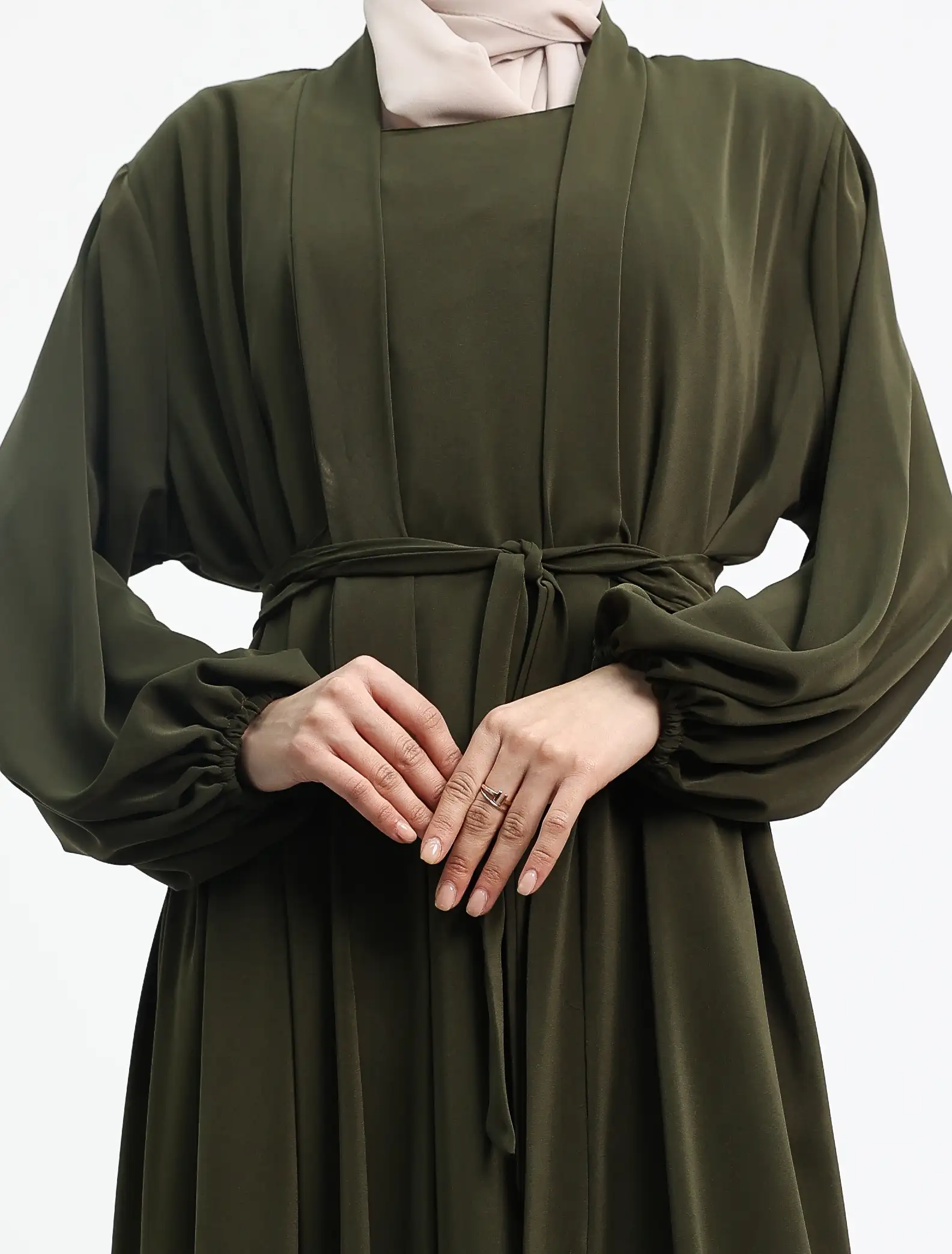 Olive Raaida Kimono