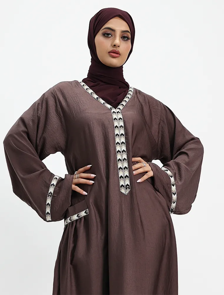 Mauve Wajiha Abaya