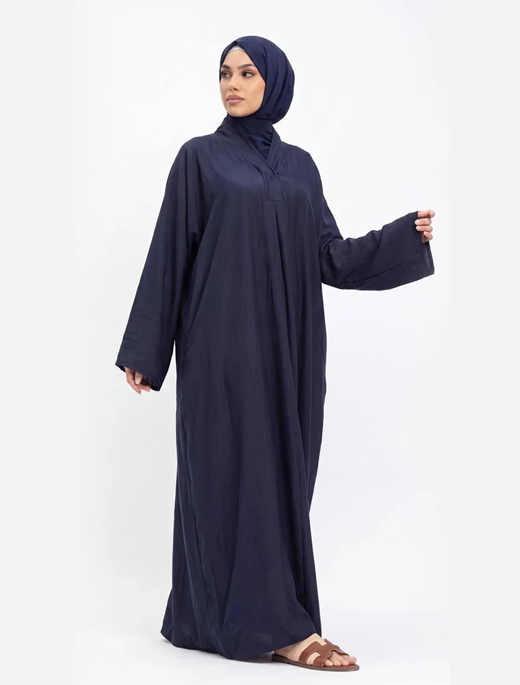 Navy Liyana Abaya